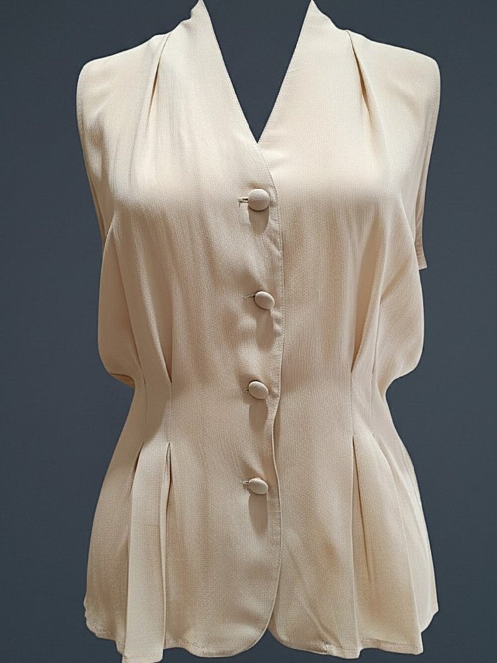 Anna and Frank 100% Pure Silk  NWT Taupe Sleeveless Blouse Top